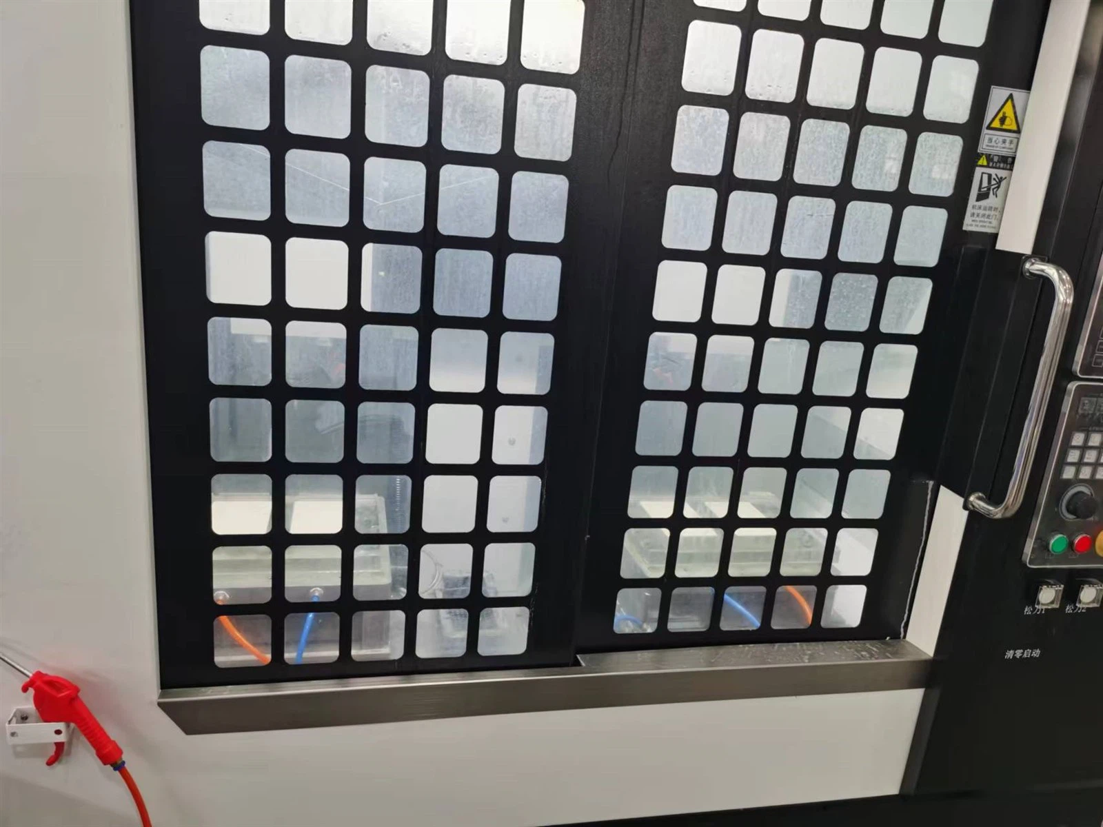 Wire cutting equipment 2 Wire cutting equipment 2